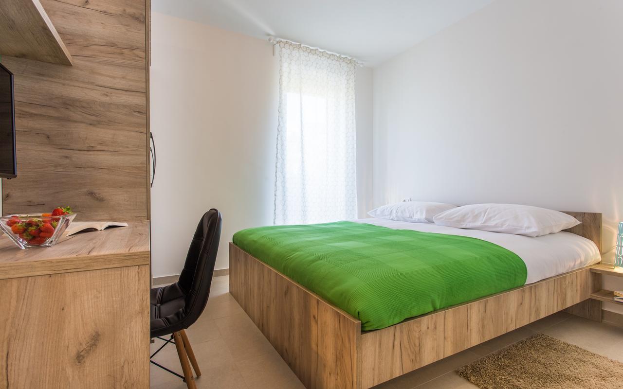 Apartments Viktorija 2 Baška Exteriör bild