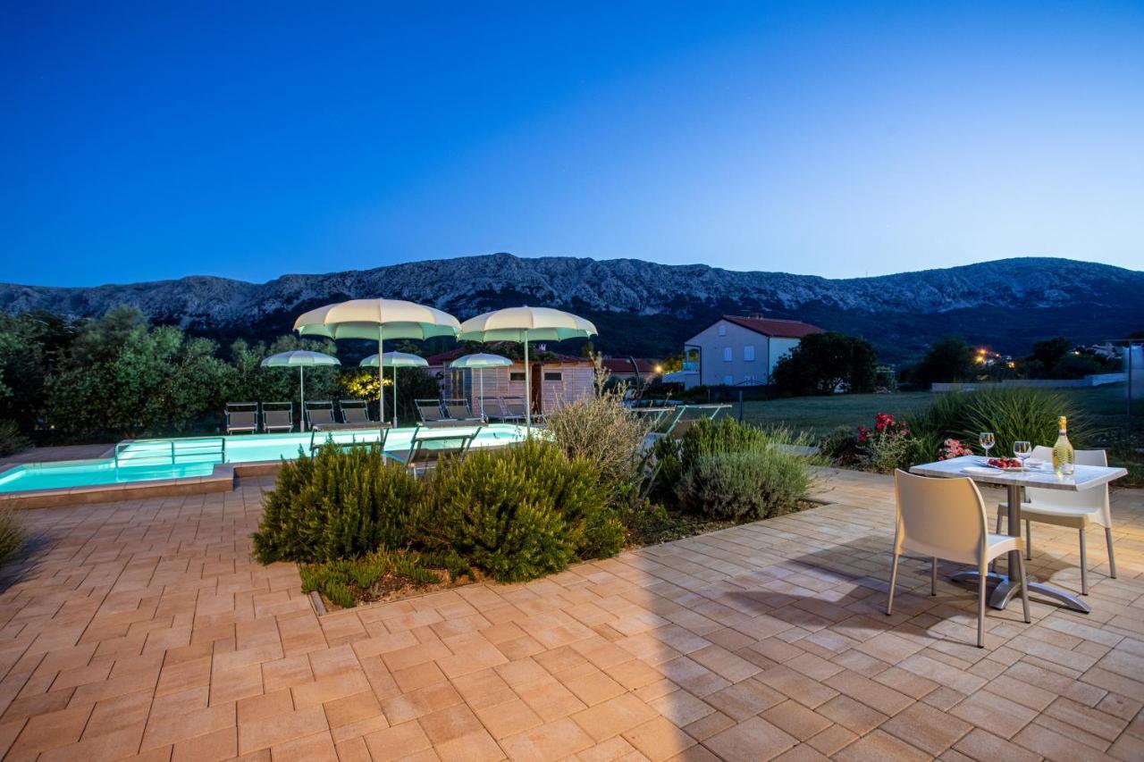 Apartments Viktorija 2 Baška Exteriör bild